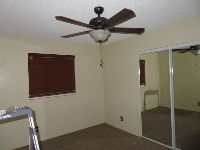 751 Higgins Rd unit 29, Barstow, CA 92311 - photo 7