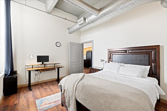 511 N Broad St, Philadelphia, PA 19123 - photo 7