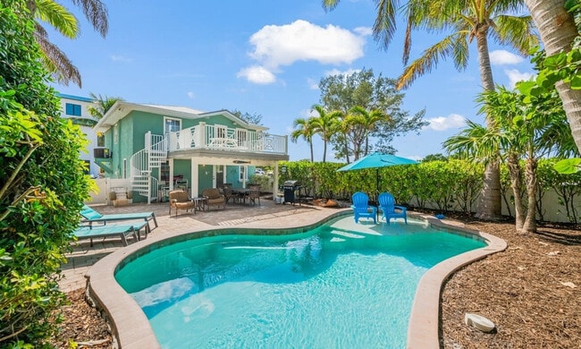 100 7th St S unit ID1366639P, Bradenton Beach, FL 34217 - photo 7