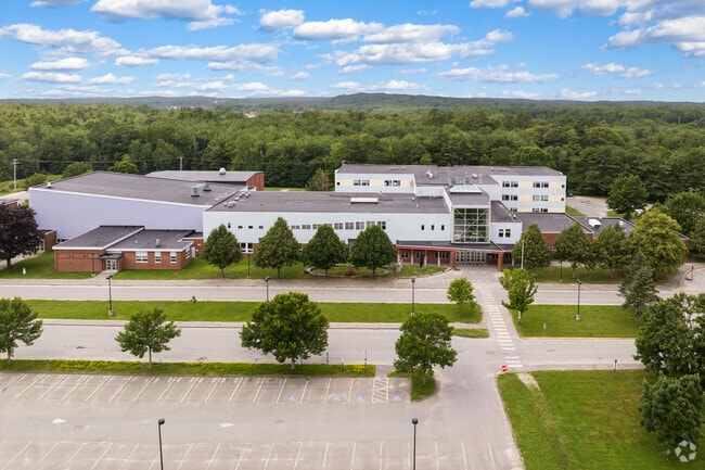 Front elevated view of Mount Ararat Middle School.