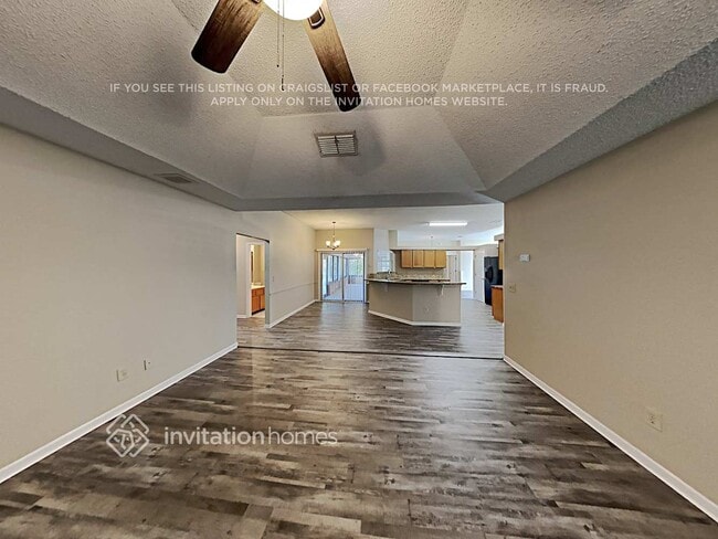 1733 Red Cypress Dr, Jacksonville, FL 32223 - photo 4