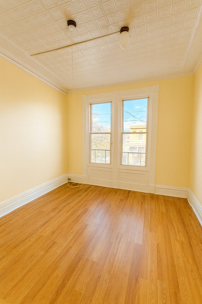 107 2nd Ave unit 2R, Troy, NY 12180 - photo 7