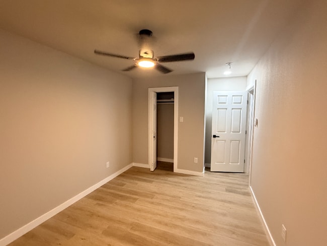 1519 Mckee St unit 1, Houston, TX 77009 - photo 4