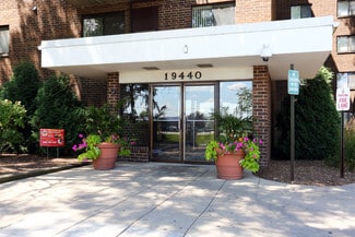 19440-19460 Glenwood Rd, Chicago Heights, IL 60411