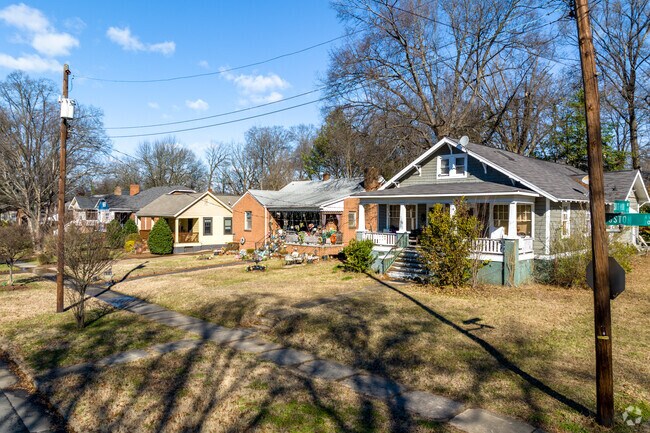 Wilmore residents enjoy a front porch lifestyle.