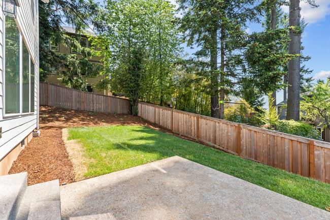 2138 Eleanor Rd, West Linn, OR 97068 - photo 3