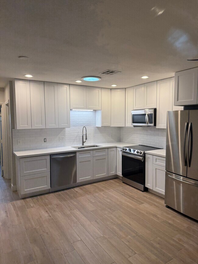 Brand new kitchen, stainless steel appliances