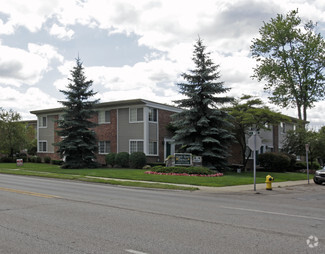 1802-1898 E Maple Rd, Birmingham, MI 48009