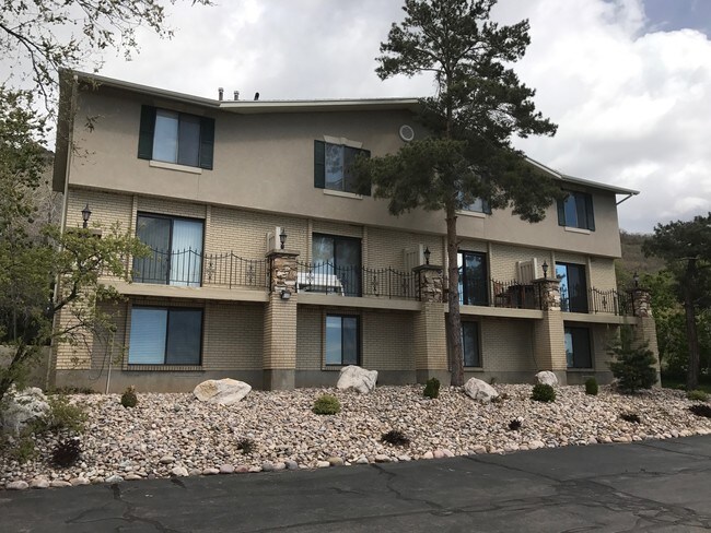 Town House Apartment