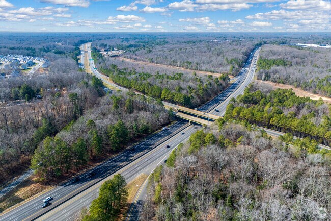Both Route 288 and Interstate 95 are easily accessible from Chester.