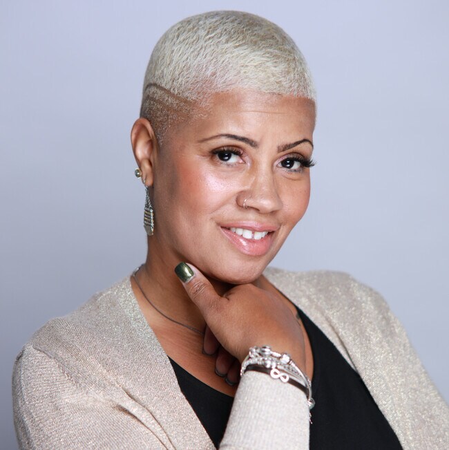 Andrea Reaves