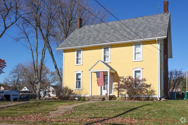 Traditional colonial homes stand out in Sippo Lake.