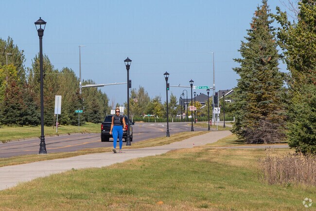The neighborhood of Knutson gives you access to amenities, yet offers a quiet lifestyle.
