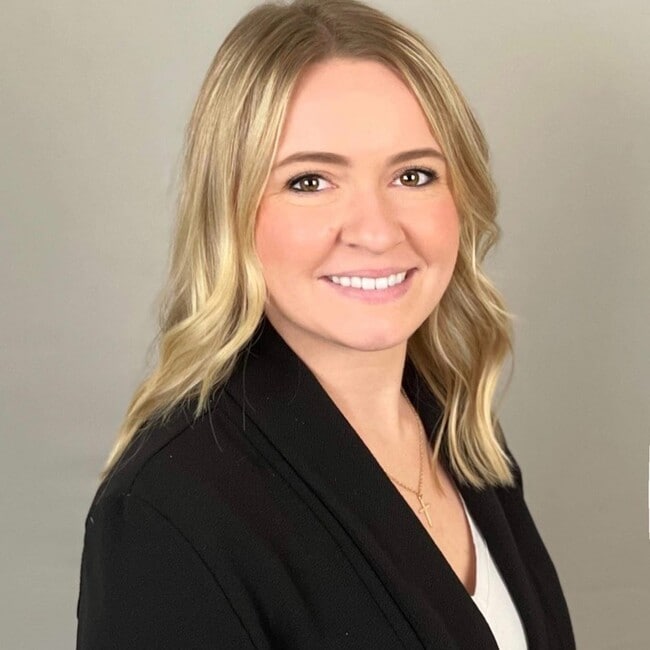 Bridgette Garrison, Real Estate Agent in Chesterton, IN