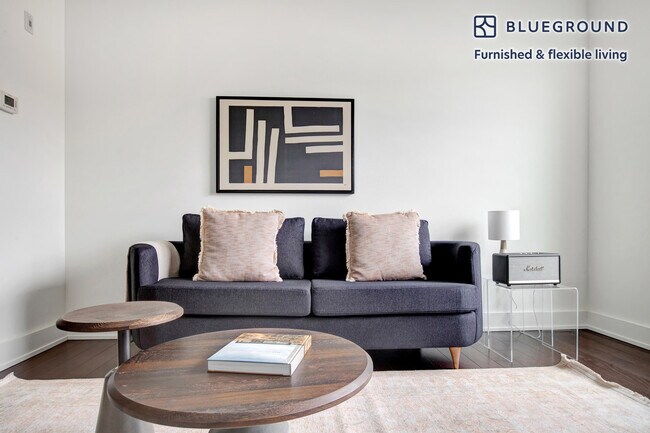 90 Fawcett St unit FL3-ID527, Cambridge, MA 02138 - photo 2