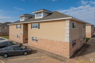 1420 NW Hunter Rd, Lawton, OK 73505