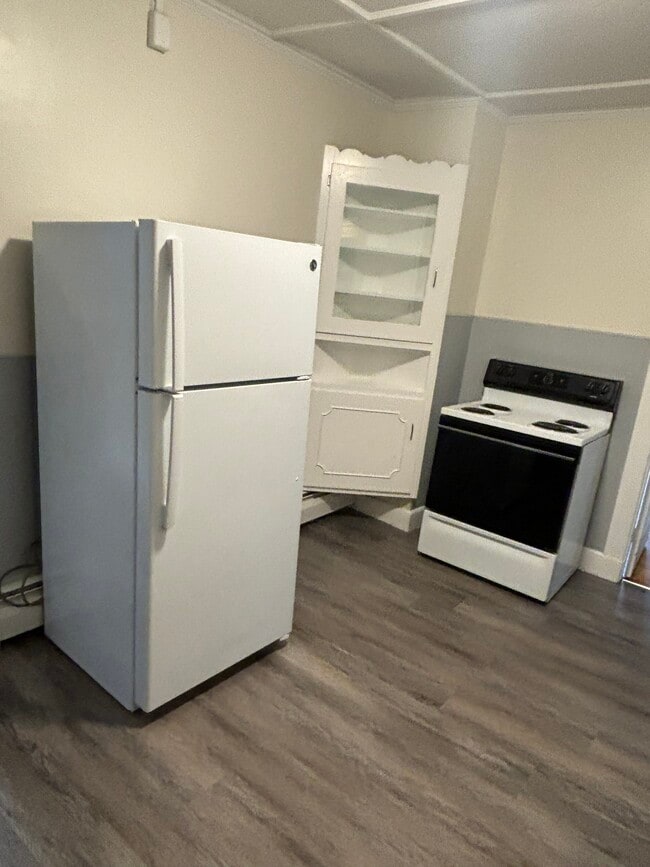 14 Elm St unit 1, Waterville, ME 04901 - photo 3