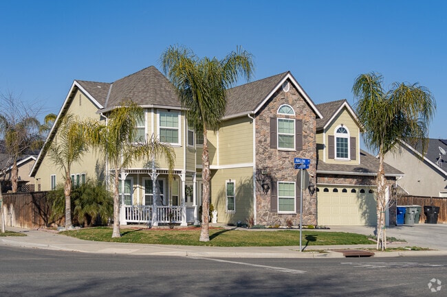 Some of the two story homes in Lemoore have a Queen Anne inspired style.