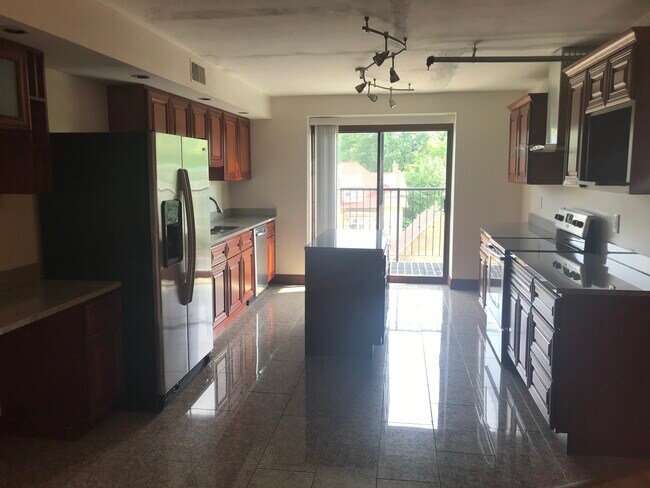 Gallery 3450, Saint Louis, MO 63104 - photo 6