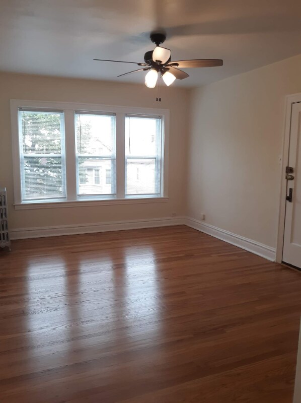 5355 W Eddy St Unit 3, Chicago, IL 60641