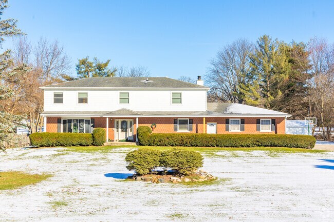 Some Ringwood homes date back to the late 20th century.