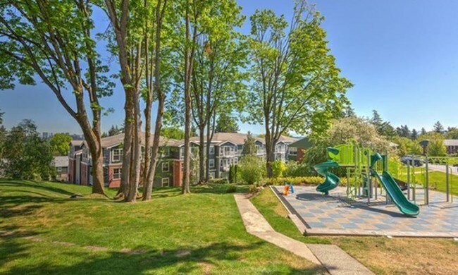 Shorewood, Mercer Island, WA 98040 - photo 5