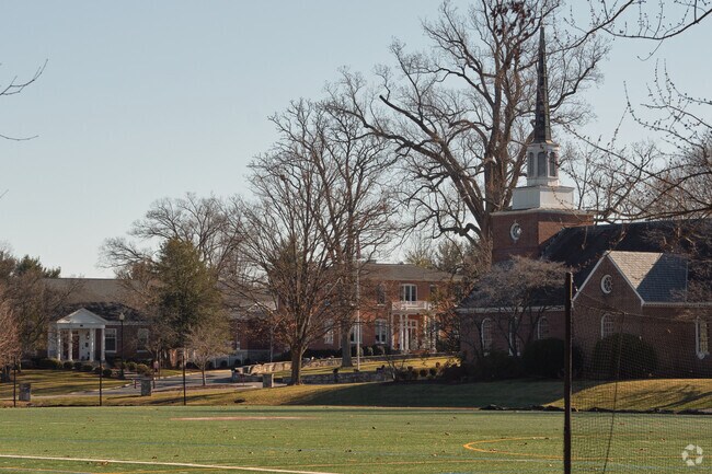 St James School, a private school in Hagerstown receives an A+ rating from Niche.