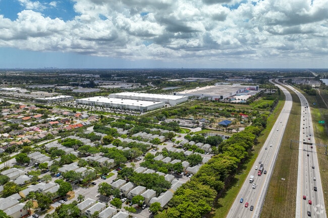 Sawgrass Express Way passes through Tamarac and gives easy access to travel south or north.