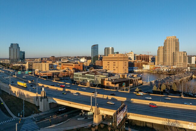 US Route 131 runs from north to south along the Madison Area neighborhood.