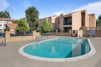17010 Marygold Ave, Fontana, CA 92335
