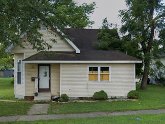 509 S 7th St, Petersburg, IN 47567