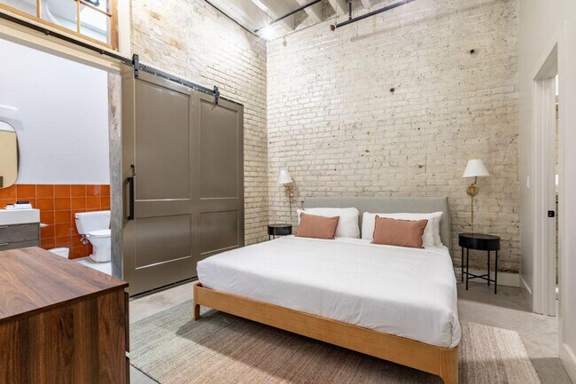 315 Girod St unit ID1267143P, New Orleans, LA 70130 - photo 5