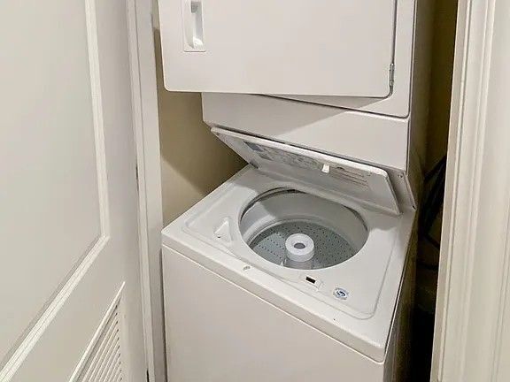 3229 N Kenmore Ave, Chicago, IL 60657 - photo 5