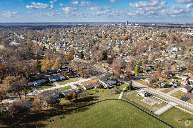 Welcome to the neighborhood of Greater McMillen Park, a suburb of Fort Wayne, Indiana.