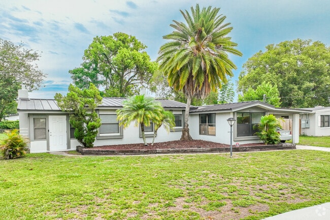 The Midcentury Modern Style Home Is One Of The More Prevalent Type In The Azalea Park Community.