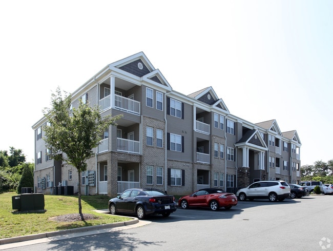 The Glenns at Elon, Burlington, NC 27217 - photo 2