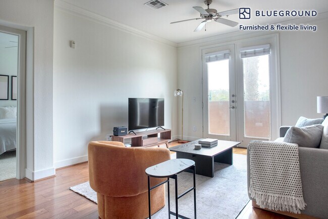 7225 Crescent Park W unit FL2-ID1053, Playa Vista, CA 90094 - photo 2