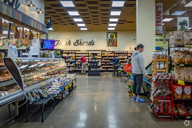 For your daily groceries, consider heading to Jewel-Osco located in Wood Dale.