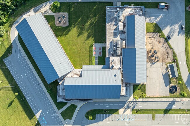 The unique shape of East Vincent Elementary School provides an enclosed courtyard.