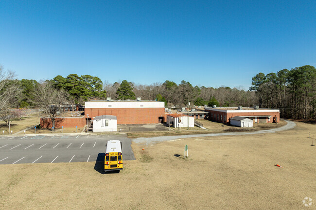 Forest Glen Middle School