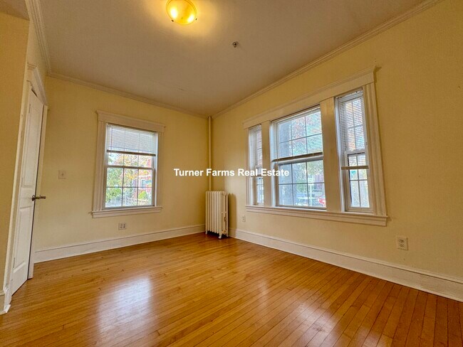 154 Magazine St unit 2, Cambridge, MA 02139 - photo 7