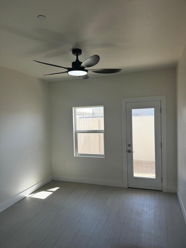 2125 Moffett Rd unit 2, Ceres, CA 95307 - photo 5