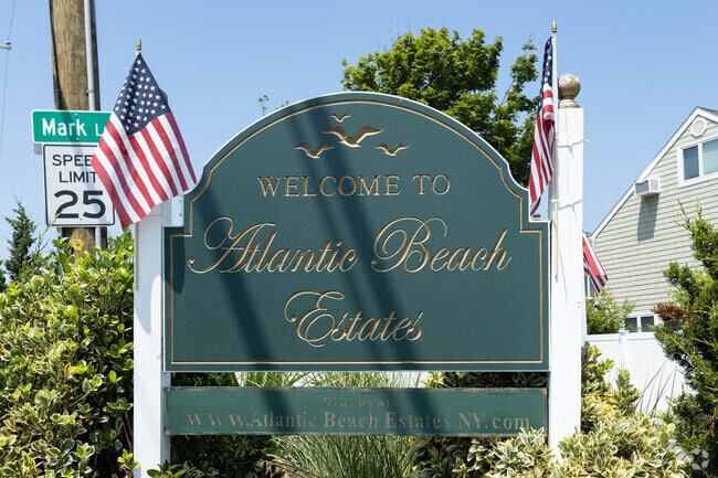 Signage for the Atlantic Beach Estates section of E Atlantic Beach, NY welcomes visitors.