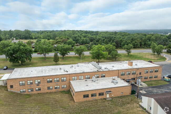 Bishop Leibold School has a student to teacher ratio of 13 to 1.