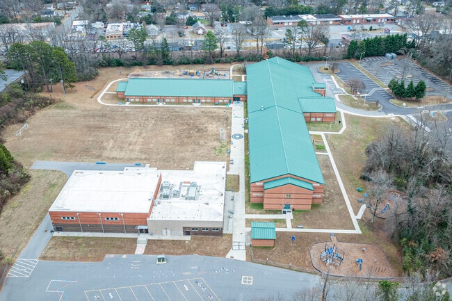 Druid Hills is located in an enclosed secure area for safety first.