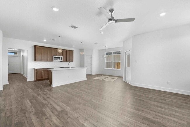 8917 Ponderosa Pine Rd, Temple, TX 76502 - photo 2