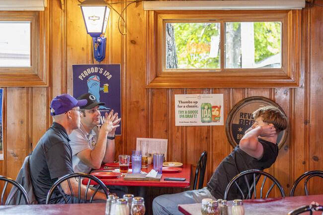 Pequod’s Pizza near evergreen Estates is known for deep-dish pizza with a caramelized crust.
