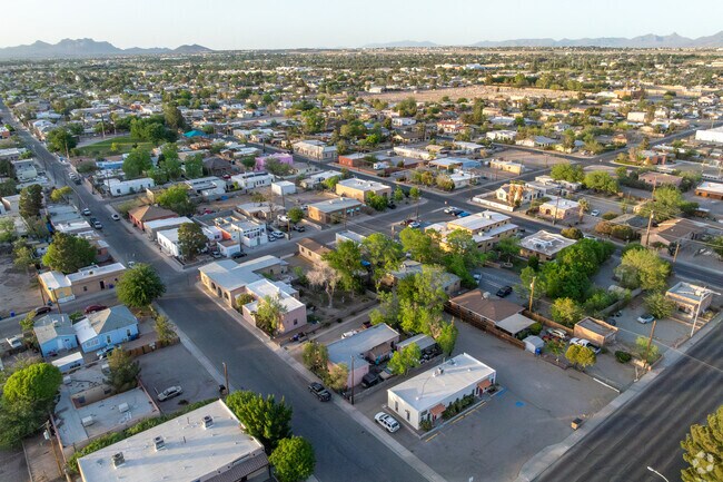 Mesquite Historic District blends old charm and new life near downtown Las Cruces.