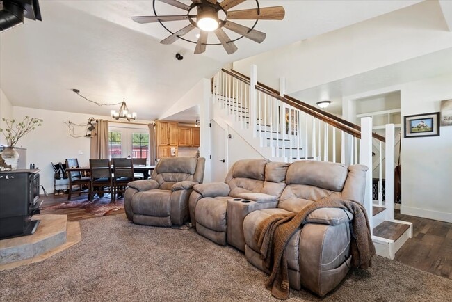 15916 Hill Top Cir, Wilder, ID 83676 - photo 4