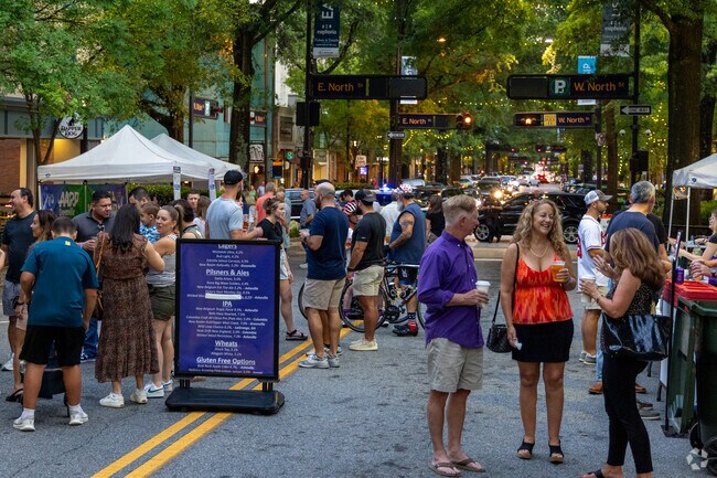 Easley residents can head to nearby Greenville for its many great outdoor events.